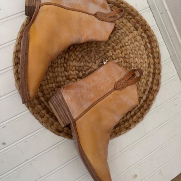 Free People We The Free Wesley Leather Ankle Boots Papaya Tan  6.5 - Picture 8 of 10